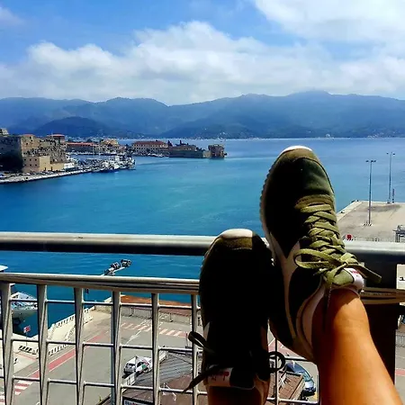 شقة Loft Vista Mare Elba بورتوفيرّايو